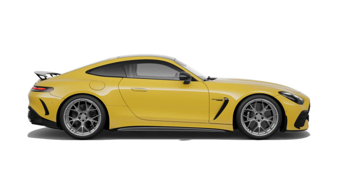 Mercedes-AMG Mercedes-AMG GT GT 63 4Matic+ Pro 2dr Auto Petrol Coupe - Image 2